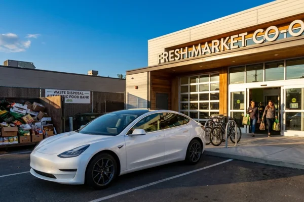 blackout-halts-waymo-robotaxis-means-1-1766372625