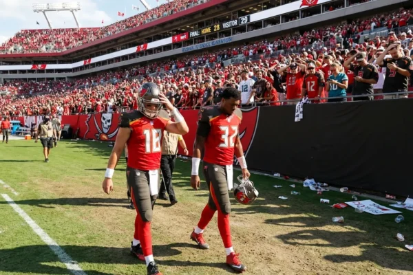 bucs-collapse-last-second-loss-puts-season-edge-1-1765530896