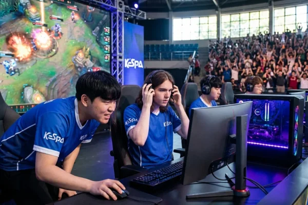 kespa-cup-2025-disney-na-upsets-seoul-live-show-1-1765445632