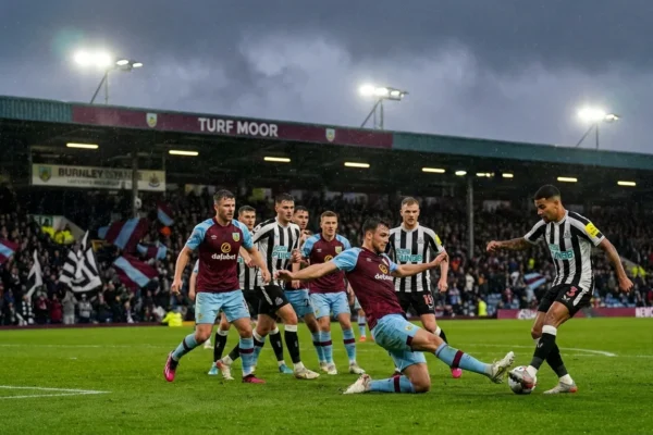 newcastle-survive-scare-win-burnley-1-1767138061