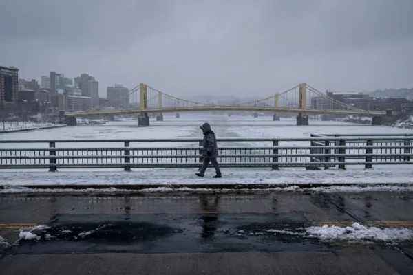 pittsburghs-bitter-cold-snow-wind-gameday-worries-1-1765453237