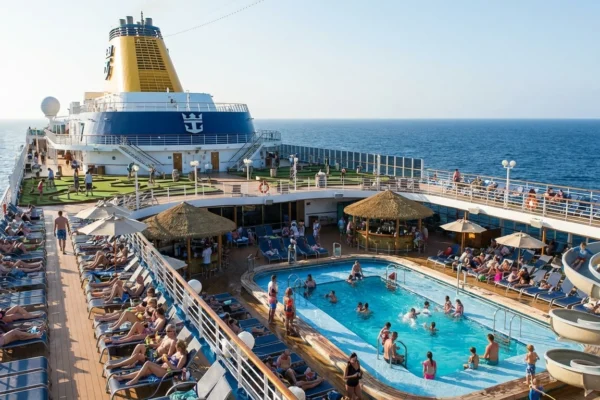 royal-caribbean-big-ships-wild-2025-moments-1-1766697655