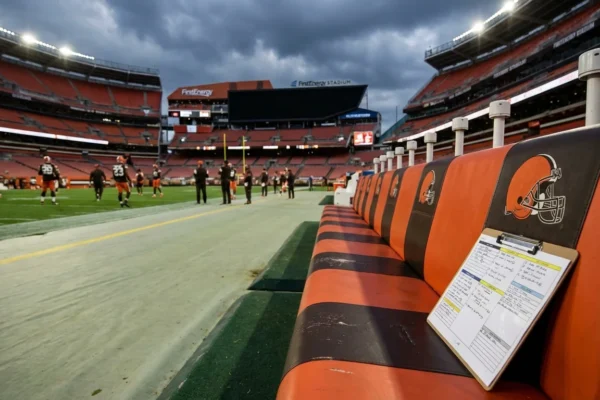 browns-fire-stefanski-search-heats-1-1767638606