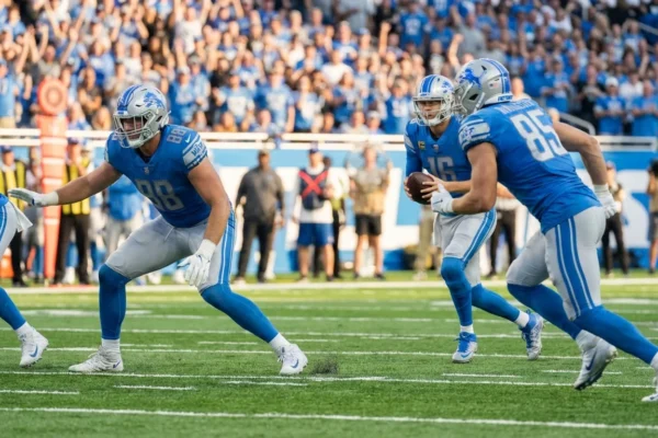 lions-land-drew-petzing-oc-1-1768855152