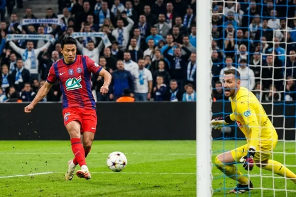 psg-edge-om-pens-super-cup-thriller-1-1767908818