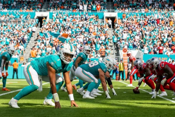 tua-sits-ewers-starts-dolphins-patriots-shock-1-1767568174