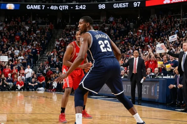 aj-johnson-mavericks-trade-mix-up-1-1770232192