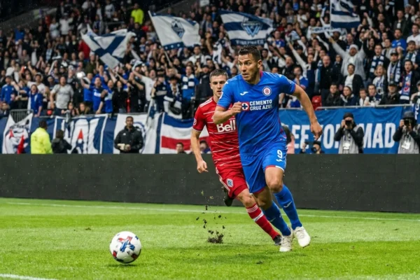 cruz-azul-crushes-vancouver-fc-debut-1-1770270251